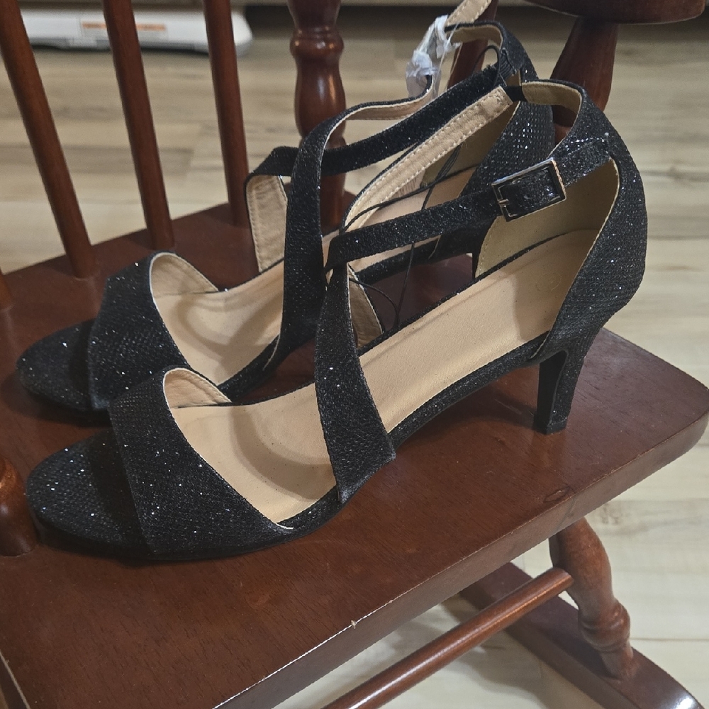 Elegant Black Strappy Heels